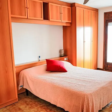 Sirena I By Interhome