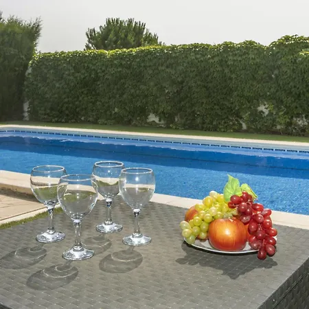 Sirena I By Interhome