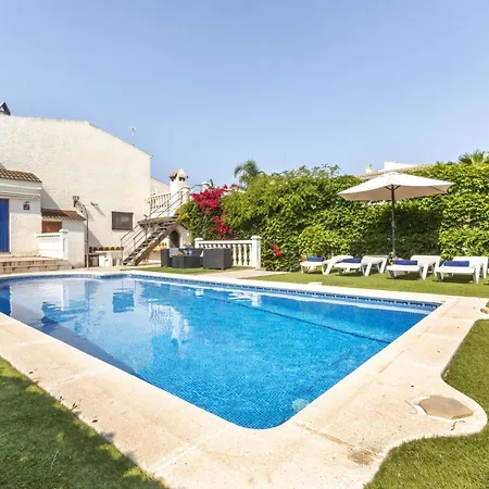 Sirena I By Interhome
